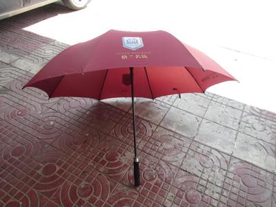 廣告?zhèn)?南寧廣告雨傘定做,29寸全纖維自動(dòng)安全開關(guān)定做價(jià)格